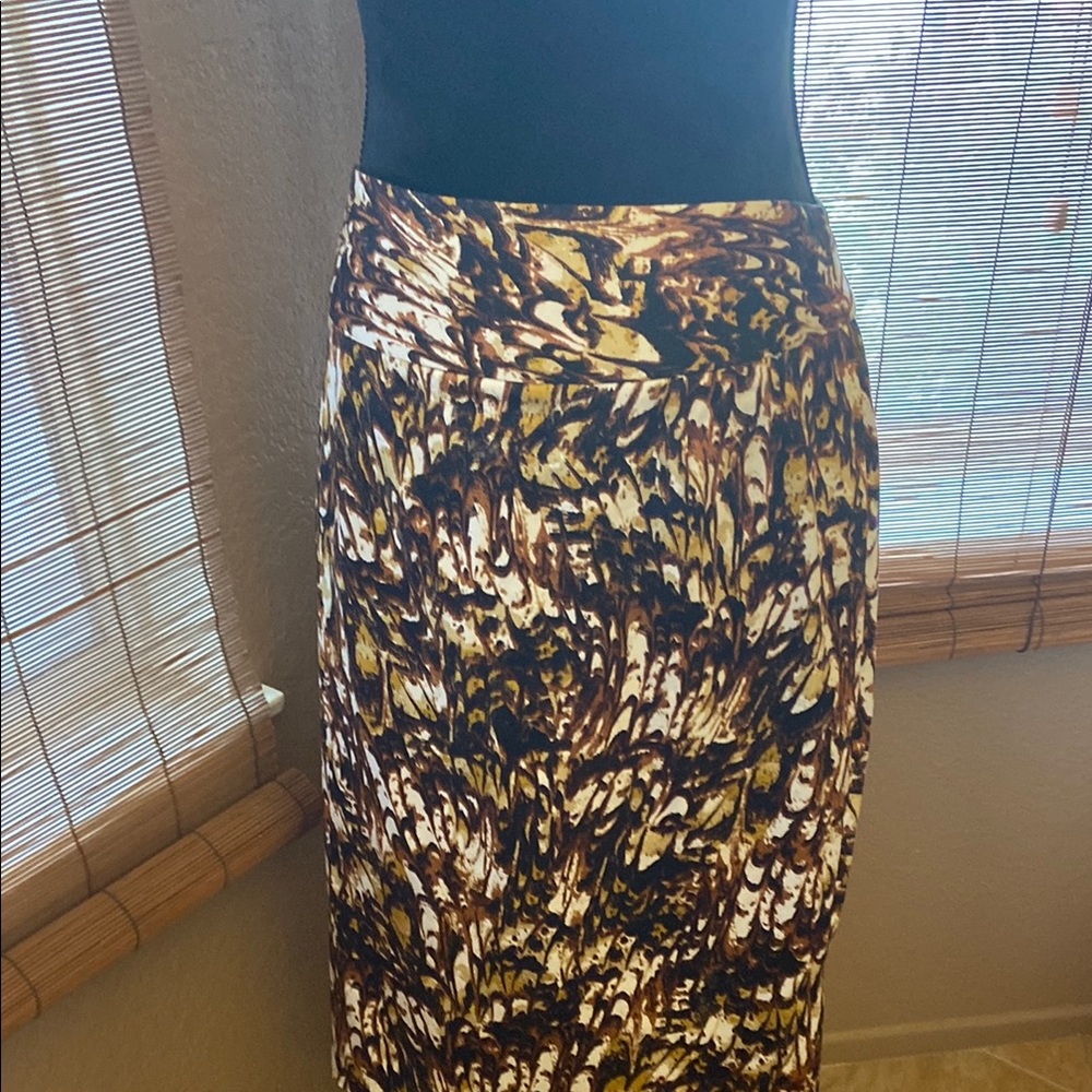 Stylish Brown Patterned Skirt